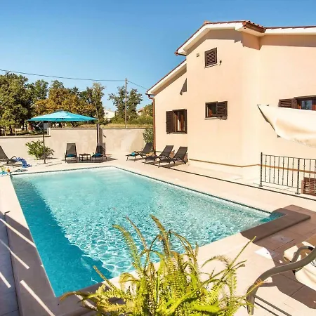 Haus Alex 209s Hébergement de vacances *